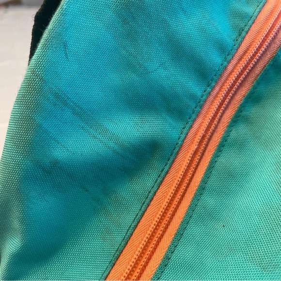 🎒  Retro Style Adidas Backpack - Turquoise and Coral 🎒 - Picture 7 of 8